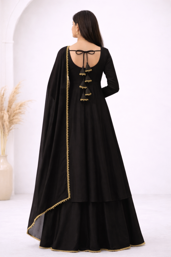 Zarmina Black – Elegant Anarkali Set